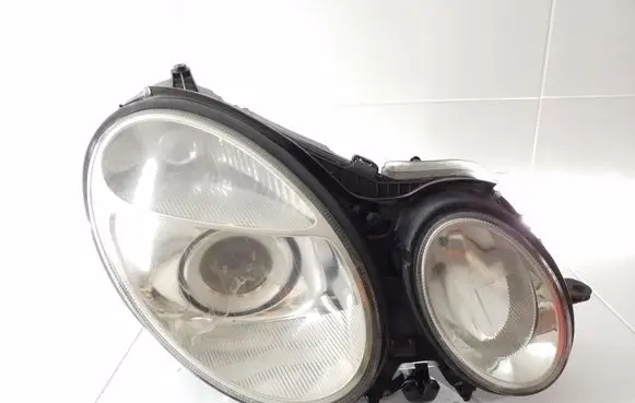 Mercedes-Benz E W211 Headlight/headlamp 15436001