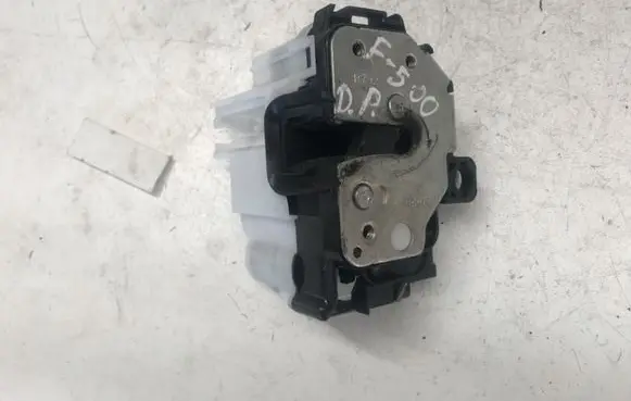 Fiat 500 Front door lock 51827595 51827596
