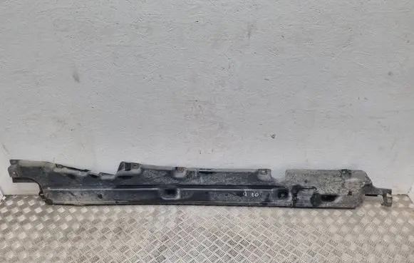 Audi Q7 4L Side bottom protection 7L8825212C
