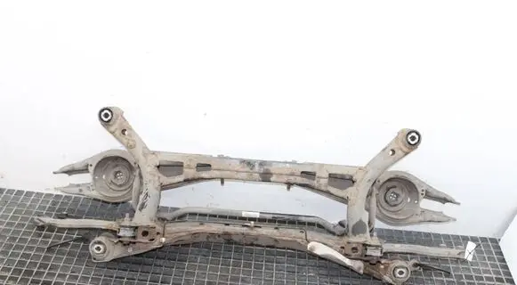 Volkswagen PASSAT B8 Rear subframe 