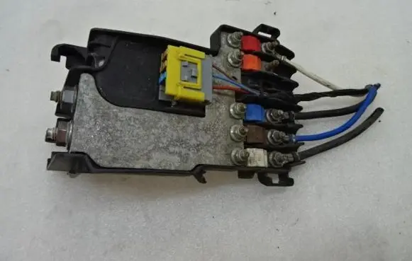 Peugeot Partner Positive cable (battery) 9812078180