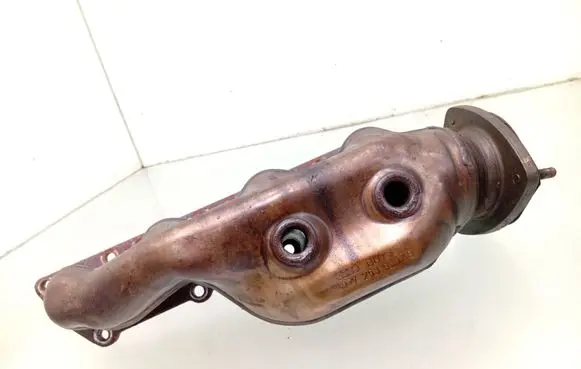 Audi A8 S8 D3 4E Exhaust manifold 077253033AB