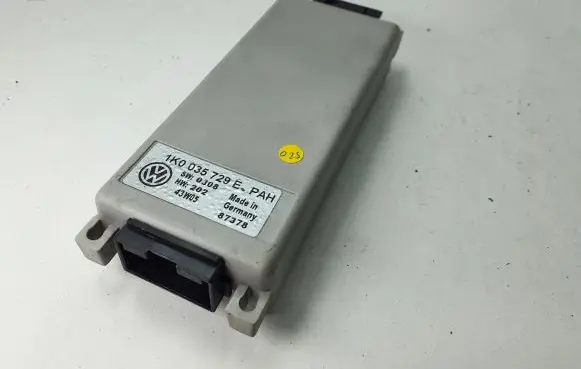 Volkswagen Touran I Phone control unit/module 1K0035729E SW0308