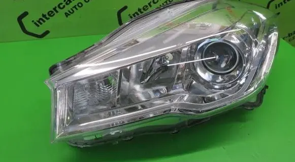 Suzuki SX4 S-Cross Headlight/headlamp 10018733