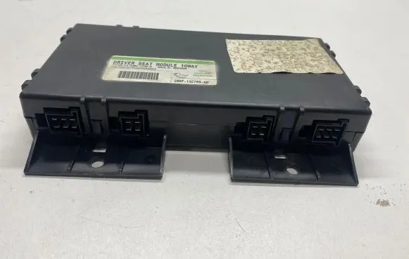 Jaguar XJ X350 Seat control module 2W9F13C789AH