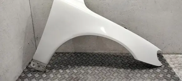 Volvo V70 Fender