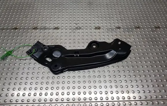 Volkswagen Polo VI Headlight/headlamp mounting bracket S26370382 2G0805932D
