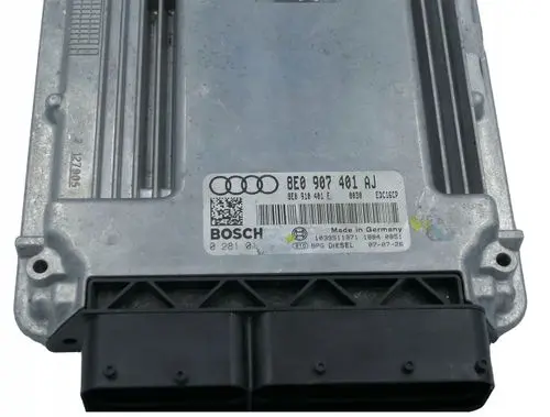 Audi A4 S4 B7 8E 8H Engine control unit/module 8E0907401AJ