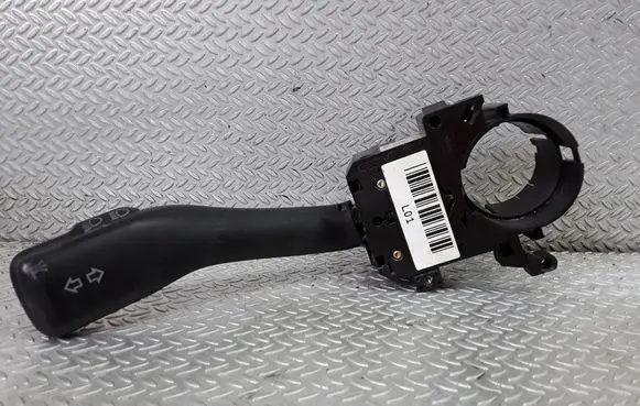 Audi A6 S6 C5 4B Indicator stalk 8L0953513G