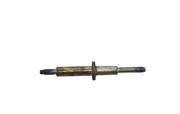 Mazda 6 Fuel Injector clamp holder 