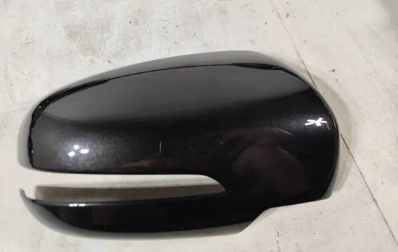 Suzuki SX4 S-Cross Plastic wing mirror trim cover 7101013L