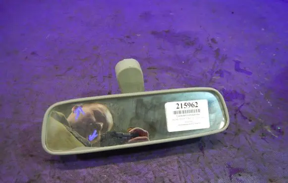 Suzuki Swift I Rear view mirror (interior)