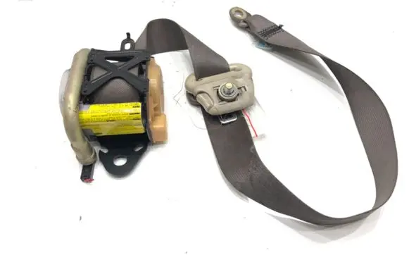 Mitsubishi Outlander Front seatbelt TK-AF2-N681