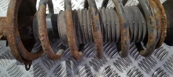 Volkswagen Caddy Front coil spring
