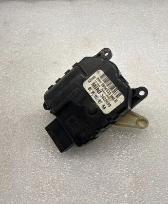 Mini One - Cooper Coupe R56 Air flap motor/actuator 990433S 3422659