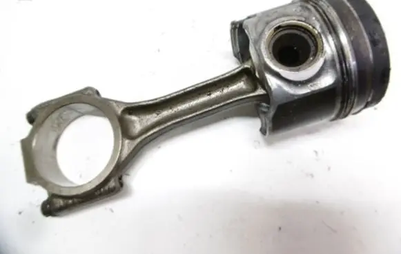 Piston