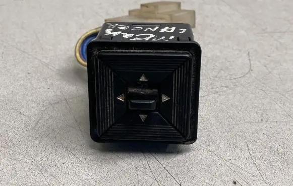 Mitsubishi Lancer Wing mirror switch