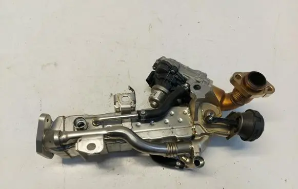 BMW 2 F22 F23 EGR valve cooler 737891-10