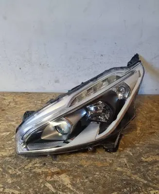 Peugeot 208 Headlight/headlamp 9810805780 90047883