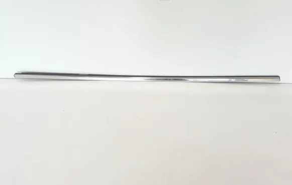 Renault Latitude (L70) Rear door trim (molding) 828200157R