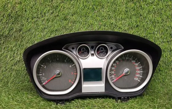 Ford Focus Speedometer (instrument cluster) 8V4T10849FE VP8V4F10849FE