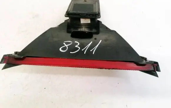 BMW 5 E39 Third/center stoplight