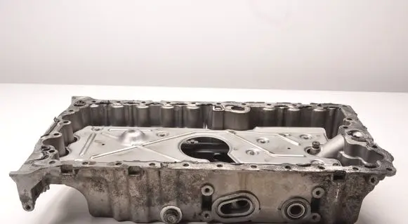 Volvo XC90 Oil sump 30713677
