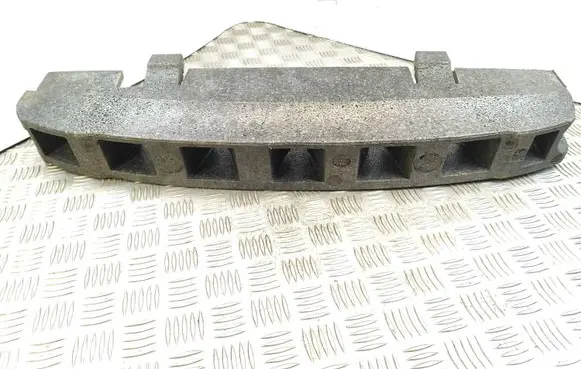Front bumper foam support bar