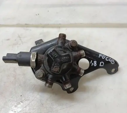 Ford Focus Fuel distributor 1S4Q9W276CB
