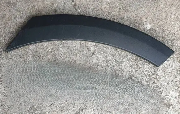 Seat Arona Rear bumper trim bar molding 6F9853025