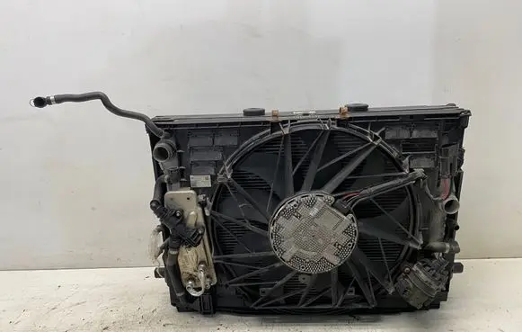 BMW 7 F01 F02 F03 F04 Radiator set 7575564 7575395 7597890