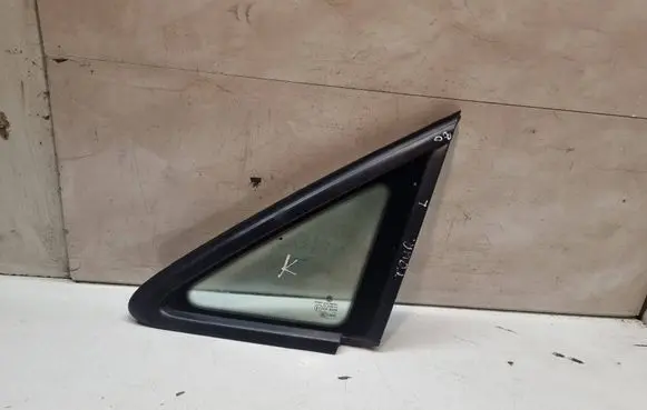 Volkswagen Touran I Front triangle window/glass DOT24M68AS2 E000255 43R00048