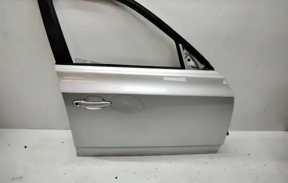 BMW X3 E83 Front door