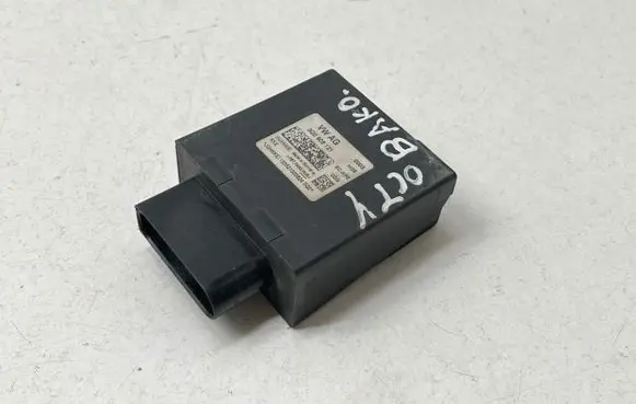 Skoda Octavia Mk3 (5E) Fuel injection pump control unit/module 3Q0906121 KK1150521300824