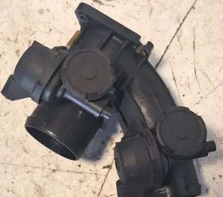 Peugeot 407 Throttle valve 9646846380 0016097 DA0016097