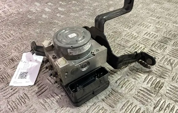 Ford Mustang VI ABS Pump FR3C2C219BE