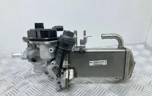 Audi A6 S6 C7 4G EGR valve cooler 03L131512DN V29009967