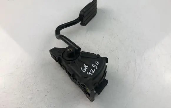 Ford Galaxy Accelerator throttle pedal 7M3723507A