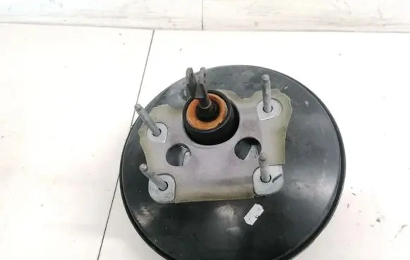 Renault Megane III Brake booster 472100013R
