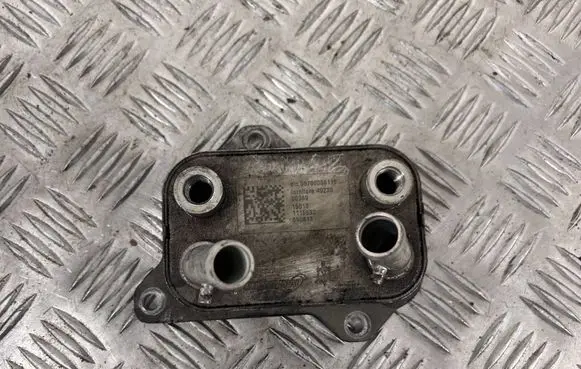 Engine oil radiator