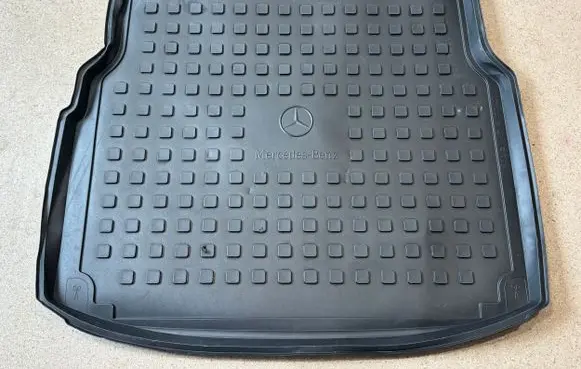 Mercedes-Benz C W205 Trunk/boot floor carpet liner A2058140300