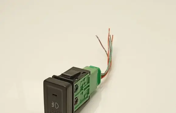 Suzuki Grand Vitara II Fog light switch R23423