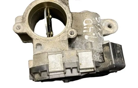 Volkswagen Polo V 6R Throttle valve 04B128063K