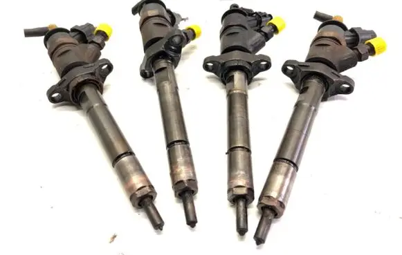 Citroen C4 Grand Picasso Fuel injectors set 0445110297