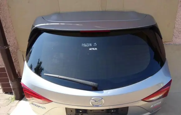 Mazda 3 III Tailgate/trunk/boot lid