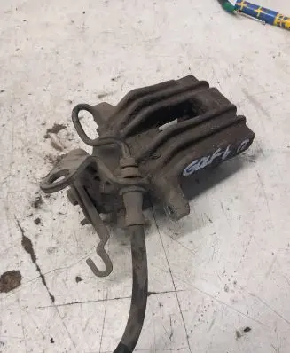 Volkswagen Golf Plus Rear brake cylinder 