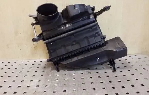 Mercedes-Benz ML W164 Air filter box A6420940304 A6420902101 4602185905