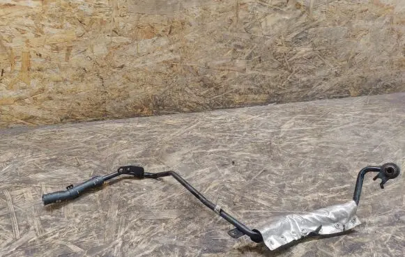 Jaguar XE Engine coolant pipe/hose H4P33100AC