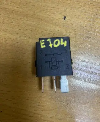 Mercedes-Benz GLC X253 C253 Other relay 4RA00781300 E704