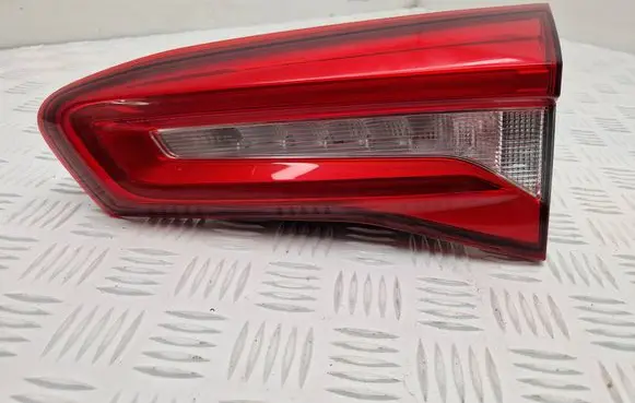 Ford Focus Tailgate rear/tail lights JX7B13A602HD 15102020